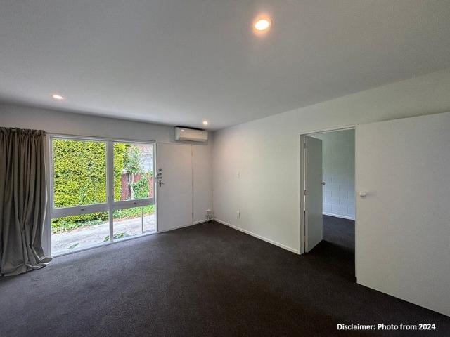 2/32 Kinloch Street