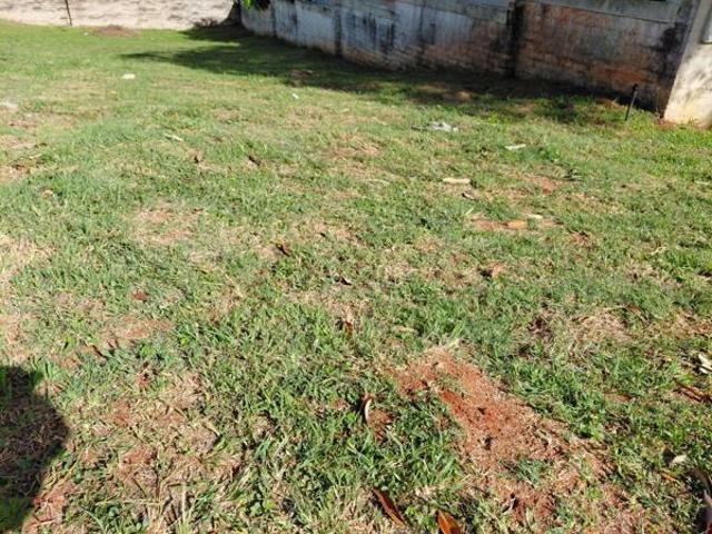 232 m² Land available in White River Central