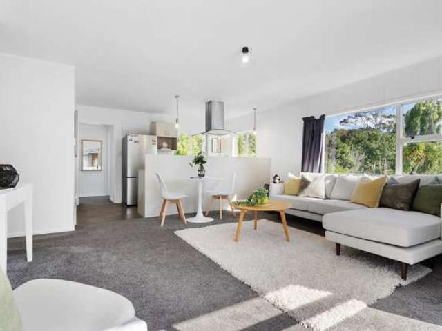 2/330 Rangatira Road, Beach Haven, North Shore City