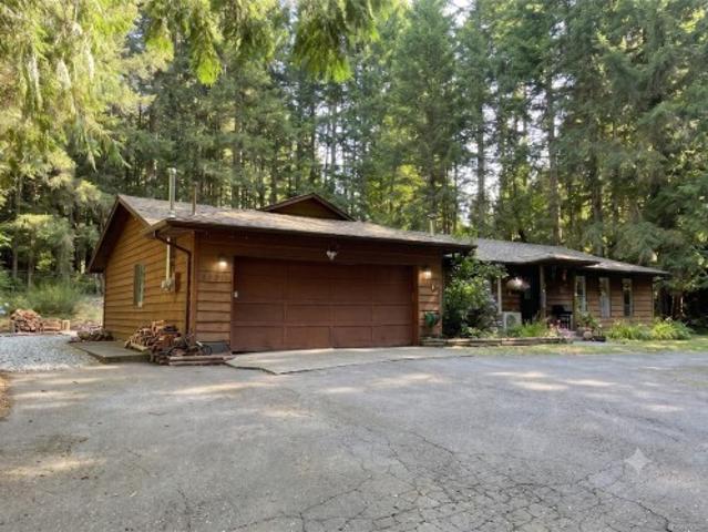 2331 Renfrew Rd, Shawnigan Lake, BC, V8H 2E8 house for sale | Listing ID 1043 | Royal LePage
