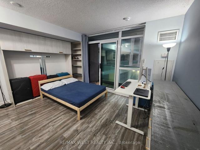 233 600 Fleet Street, Toronto | Leased, C12811 | Condos. Ca