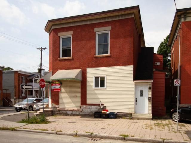 233 Arlington Avenue 2 Bedroom 1 Bathroom Apartment for Rent