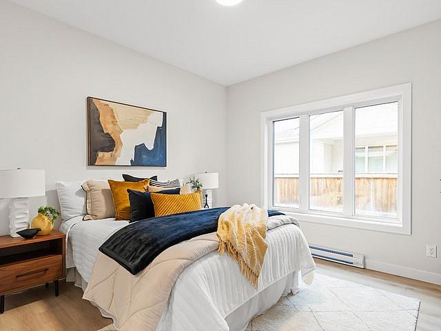 233 Eveline St 2 Bedroom