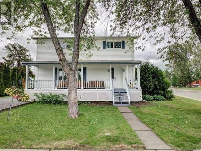 233 Ninth Avenue, Lively, ON, P3Y 1M6 house for sale | Listing ID 2128 | Royal LePage