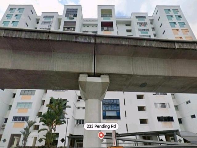 233 Pending Road HDB Apartment For Sale, $888,888, 3 Bed 3 Bath 1,518 sqft $586.00 psf