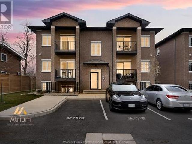 233 Watson Unit# 205, Windsor, ON, N8S 3R8 condo for sale | Listing ID 25018 | Royal LePage