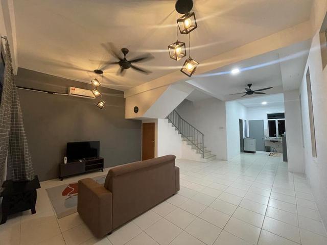 233 Teres 2 Tingkat End Lot Di Chemor Ipoh