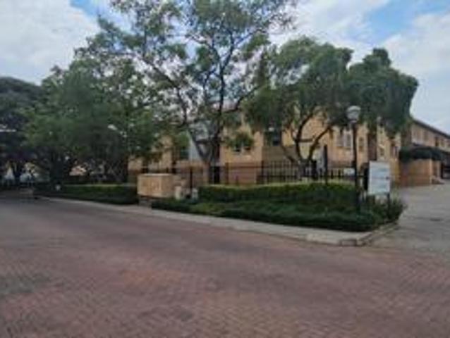 2344sqm office building to lease in.