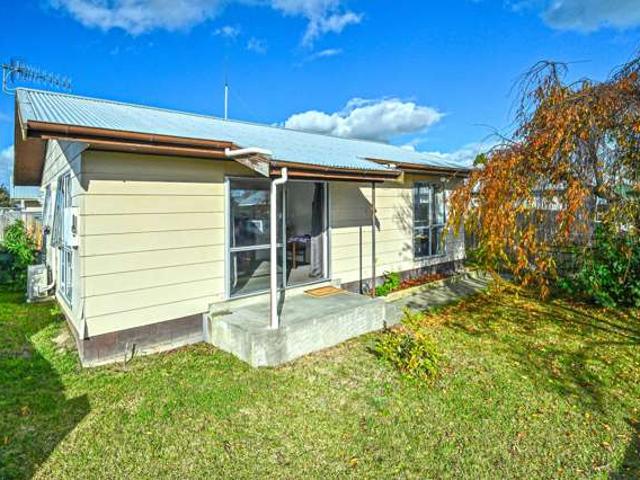 2/34 Ramsey Crescent, Flaxmere, Hastings
