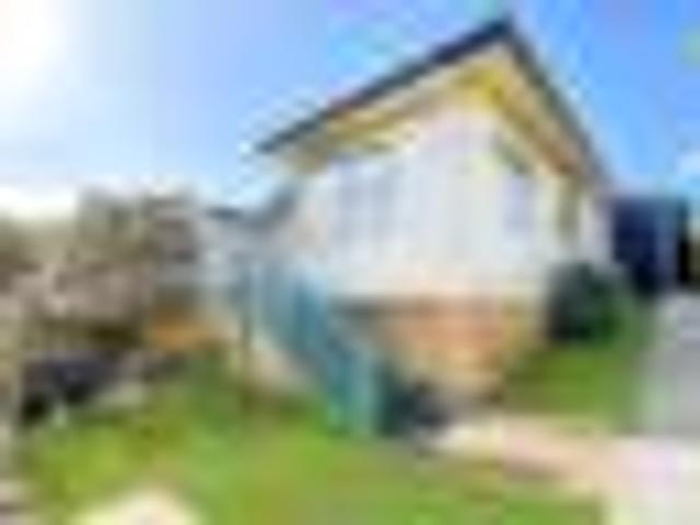 Sold 2/359 Richardson Road, Mt Roskill May 2024 | Barfoot & Thompson