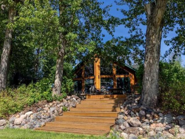 235025 Township Road 821A, Rural Peace No. 135, M. D. Of, AB, T0H 0E0 Luxury Condo for sale | Listing ID A2322 | Royal LePage Carriage Trade Luxury Properties