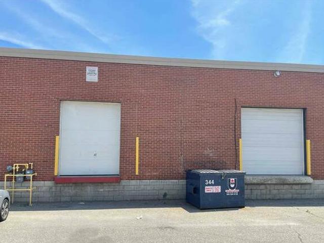 2350 Sqft Industrial Commercial Warehouse for Rent in Missisauga