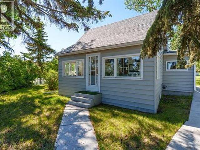 235 3 Street, Irricana, AB, T0M 1B0 house for sale | Listing ID A2325 | Royal LePage