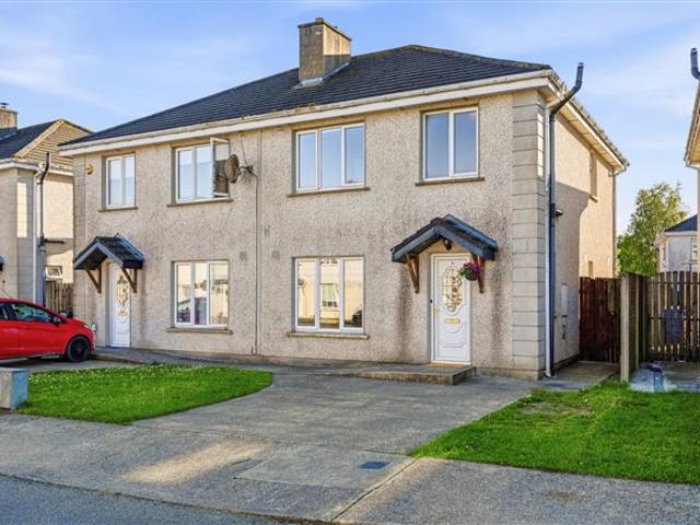 235,000 | 16 Oakwood, The Paddock, Enniscorthy, Co. Wexford Sherry FitzGerald O'Leary Kinsella 5002 MyHome. Ie Residential