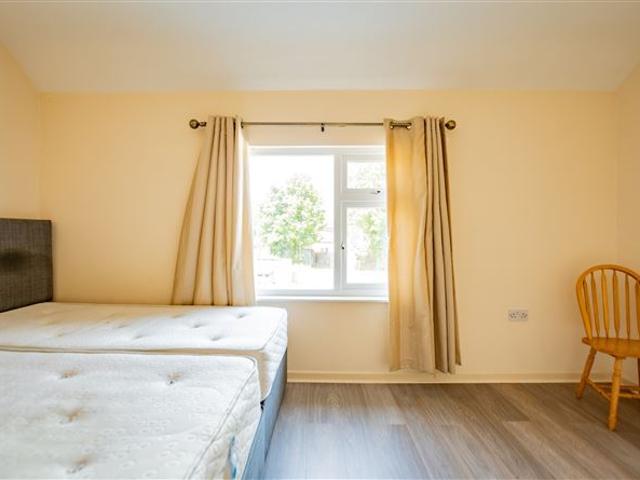 235,000 | 39 Cathedral View, Mullingar, Co. Westmeath Egans 5016 MyHome. Ie Residential
