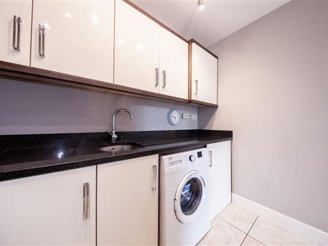 235,000 | 73 Whatley Hall, Clonee, Dublin 15 Duffy Auctioneers MIPAV Sale and Letting Agent 5009 MyHome. Ie Residential