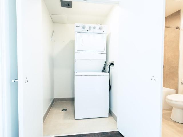 235 Balliol Street Everworth 2 Bedroom Apartment for Rent at 235 Balliol St, Toronto, ON M4S 0E7 Davisville Village