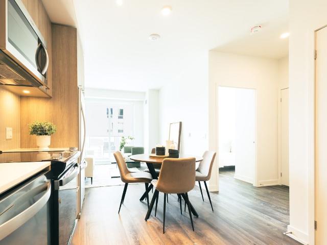 235 Balliol Street Everworth 3 Bedroom Apartment for Rent at 235 Balliol St, Toronto, ON M4S 0E7 Davisville Village