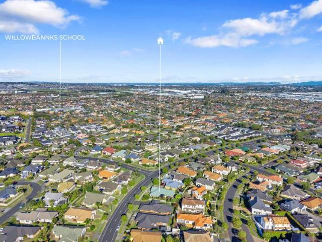235 Kilkenny Drive, East Tamaki Heights, Manukau City