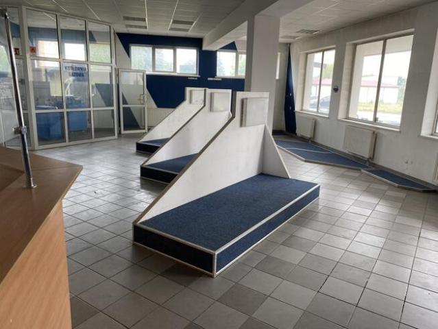 235 m2, parter, tani prąd, rampa