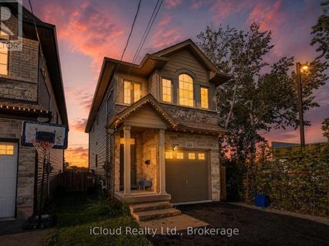 235 Mead Avenue, Hamilton, ON, L8H 3V6 house for sale | Listing ID X13518 | Royal LePage