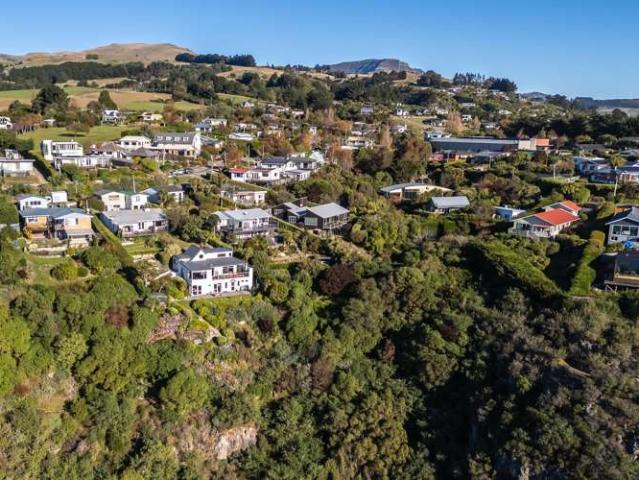 2/35 Ranui Crescent, Diamond Harbour, Banks Peninsula