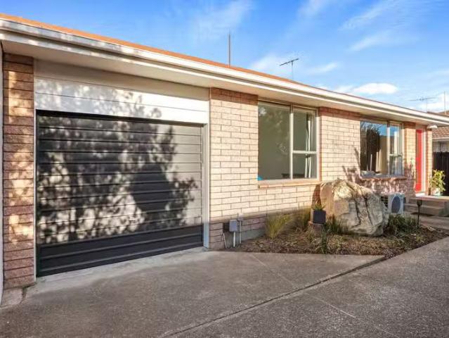 2/35 Torrens Road, Hillmorton, NZ 8024 House for Sale