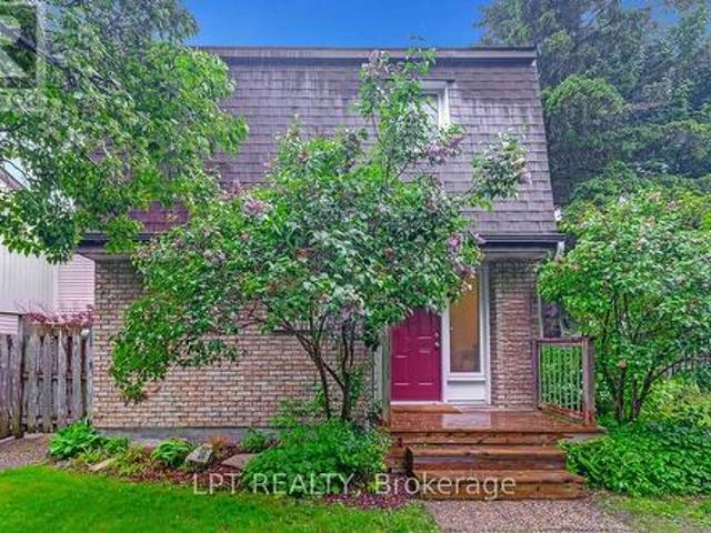 236 3 Southgate Road, Ottawa, ON, K1V 8X4 townhouse for sale | Listing ID X12194 | Royal LePage