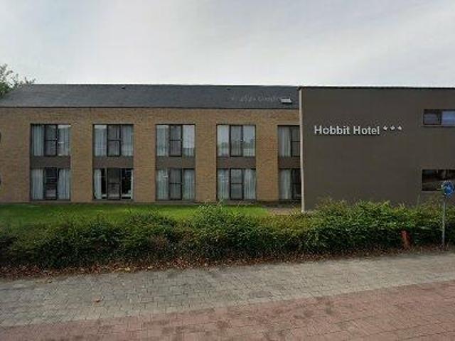236 m2 office space for rent in Mechelen