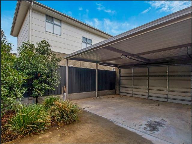 Modern comfort with coastal convenience