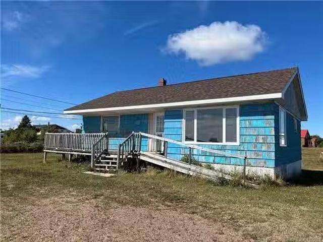 2379 Rte 305, Cap Bateau, NB, E8T 3H7 house for sale Listin.