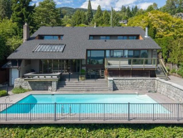 2370 Queens Avenue, West Vancouver, BC, V7V 2Y6 house for sale | Listing ID R3135 | Royal LePage