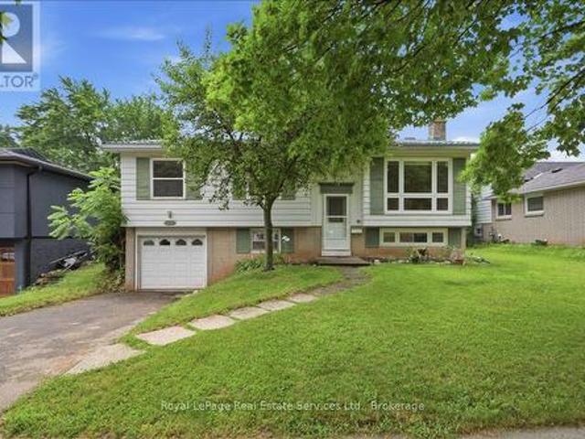 2373 Wyandotte Drive, Oakville Wo West, ON, L6L 2T4 house for sale | Listing ID W13549 | Royal LePage