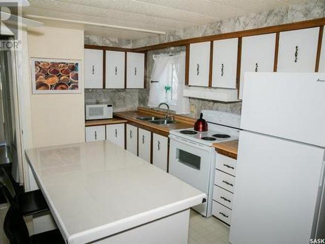 237 Atlantic Avenue, Kerrobert, SK, S0L 1R0 house for sale.