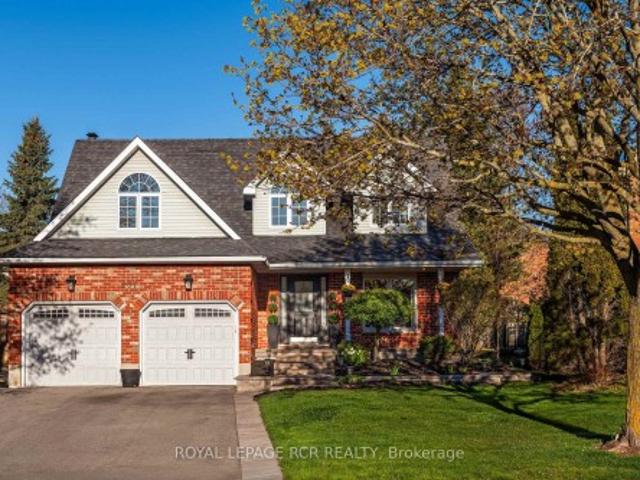 237 Elmwood Crescent, Orangeville, ON, L9W 4T4 house for sale | Listing ID W13157 | Royal LePage