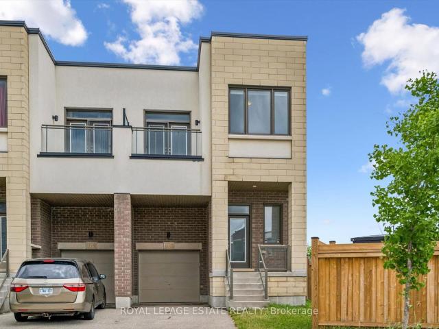237 Fowley Drive, Oakville | 3+1Beds/4Bath, Townhouse, $4,250/mo | Condos. Ca