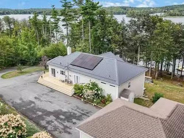 237 Homestead Estates Drive, Italy Cross, NS, B4V 0S4 house.