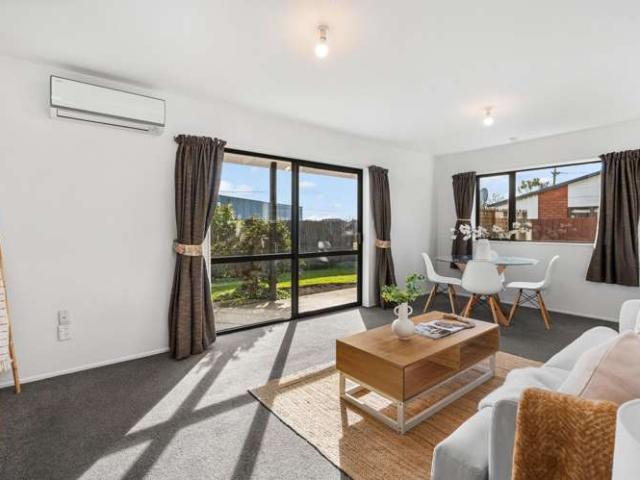 2/37 Wilson Street, Islington, Christchurch City