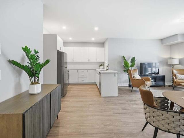 2380 Cleroux Cres Unit 207