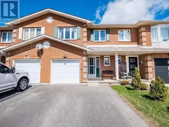 238 Candlewood Drive, Hamilton, ON, L8J 3P6 house for sale.