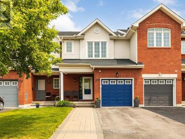238 Arrita Street, Ottawa, ON, K2S 0J7 house for sale | Listing ID X13245 | Royal LePage