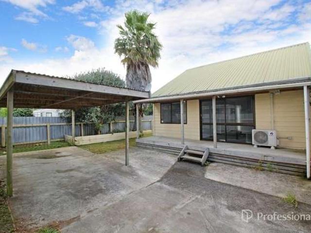 2/38 South Street, Papakura