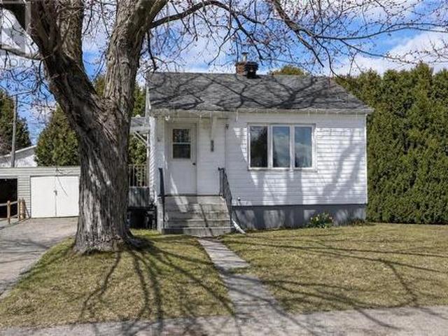 238 Seventh Avenue, Lively, ON, P3Y 1M5 house for sale | Listing ID 2128 | Royal LePage
