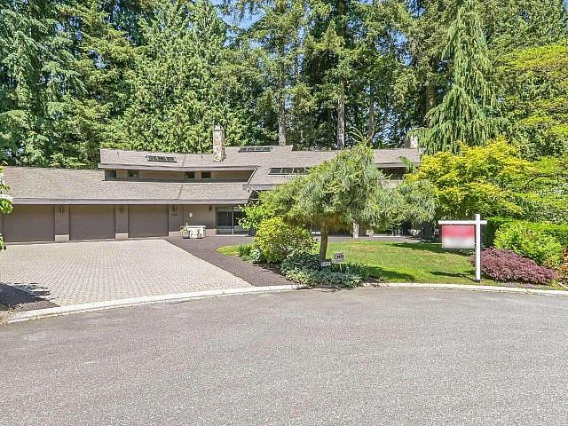 23951 58a Place Langley, British Columbia