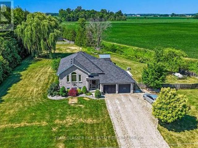 23999 Mayfair Road, Adelaide Metcalfe, ON, N7G 3H4 house for sale | Listing ID X13562 | Royal LePage
