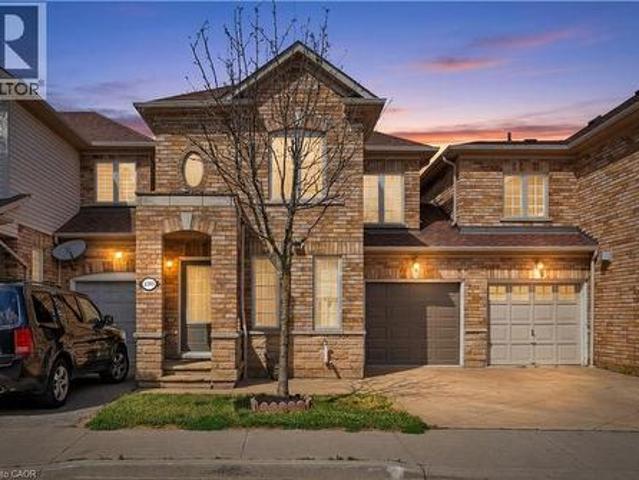 2393 Curtis Road, Burlington, ON, L7L 7M4 house for sale | Listing ID 40839 | Royal LePage