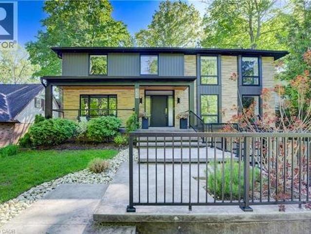 239 Corrie Crescent, Waterloo, ON, N2L 5W3 house for sale | Listing ID 40813 | Royal LePage