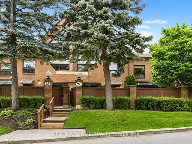 27 100 Hillside Drive, Ottawa, ON, K1K 4J1 townhouse for sale | Listing ID X13456 | Royal LePage