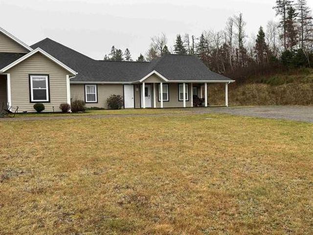 27 152 Schoolhouse Lane, Stanley Bridge, PE, C0A 1M0 townhouse for sale | Listing ID 202427 | Royal LePage