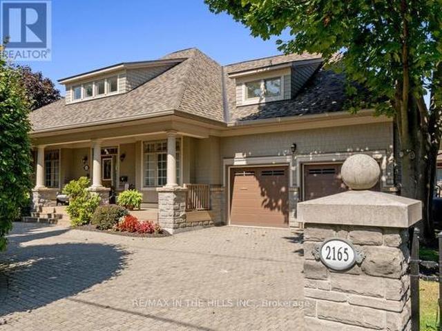 27 2165 Stavebank Road, Mississauga, ON, L5C 1T3 condo for sale | Listing ID W12217 | Royal LePage